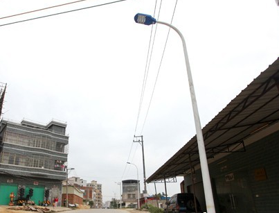 湛江麻霞路安裝的LED路燈 湛江麻霞路安裝的LED路燈